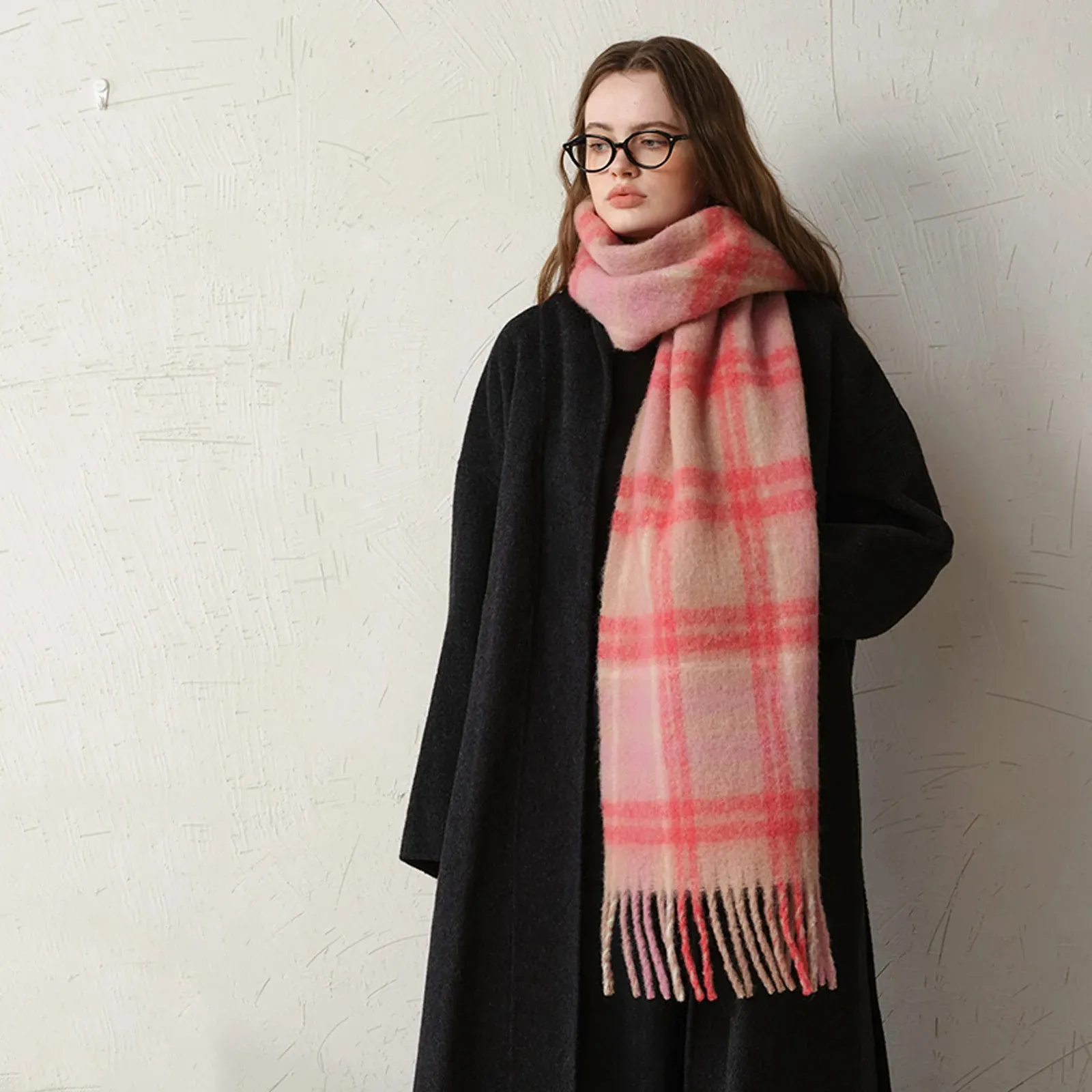 Design Wool Scarf Women Winter Elegant Minimalist Thickened Pink Plaid Scarf