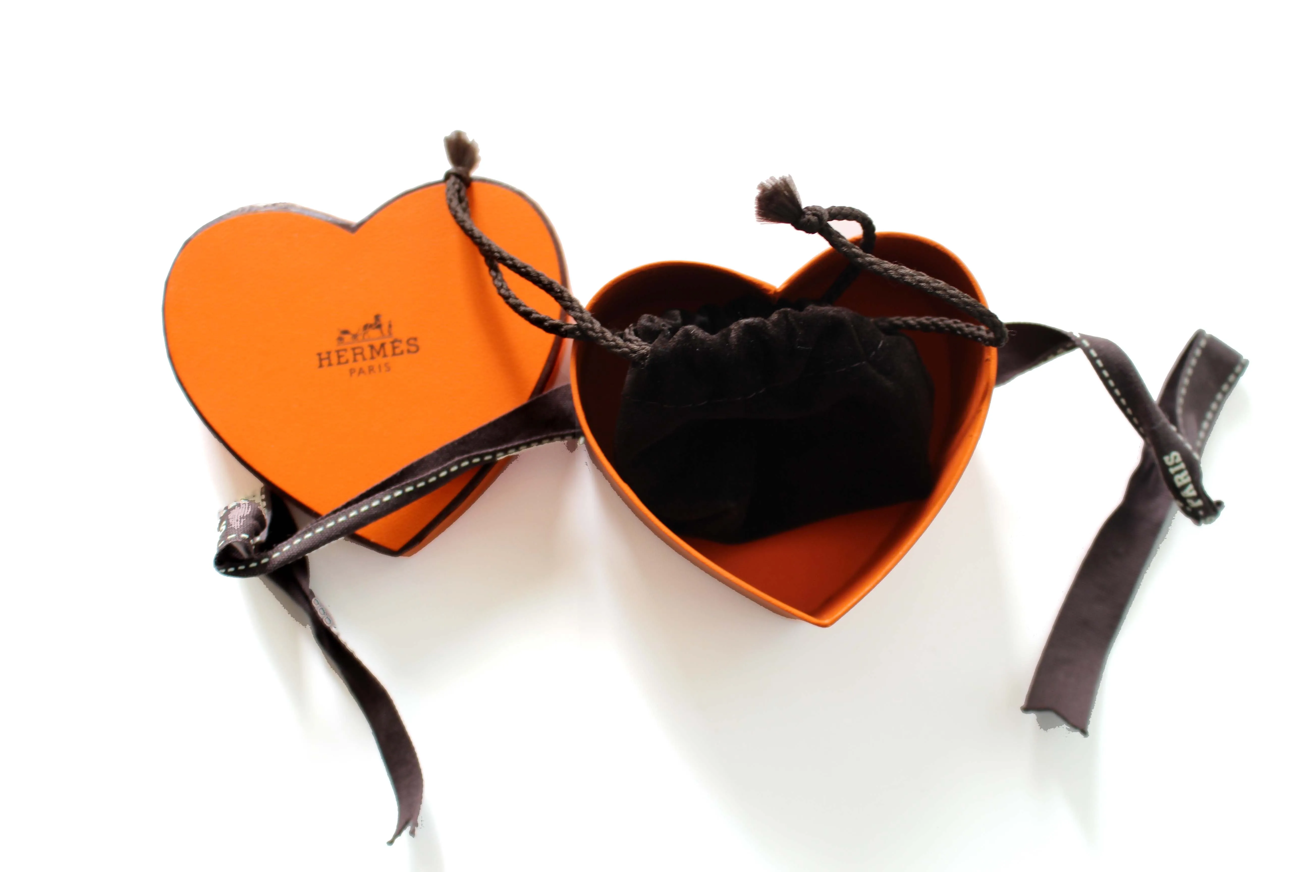 HERMÈS heart scarf ring mini coeur laque