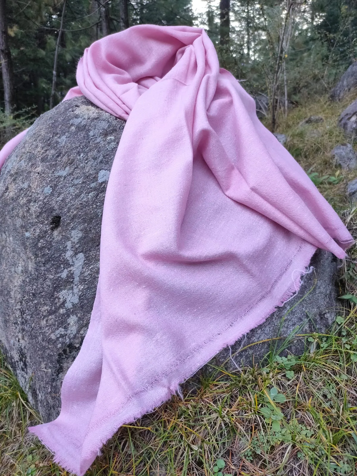 Light pink wool scarf