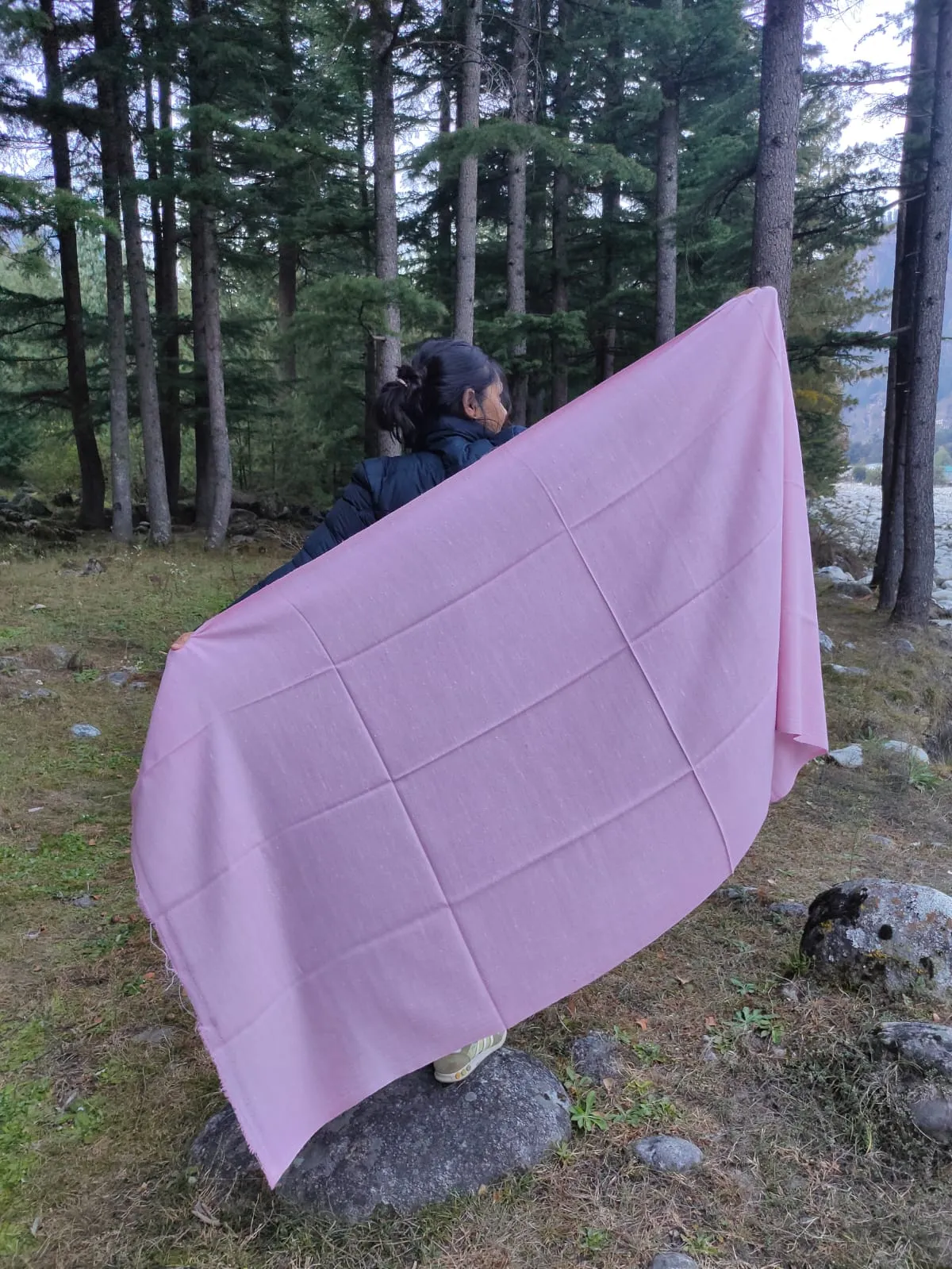 Light pink wool scarf