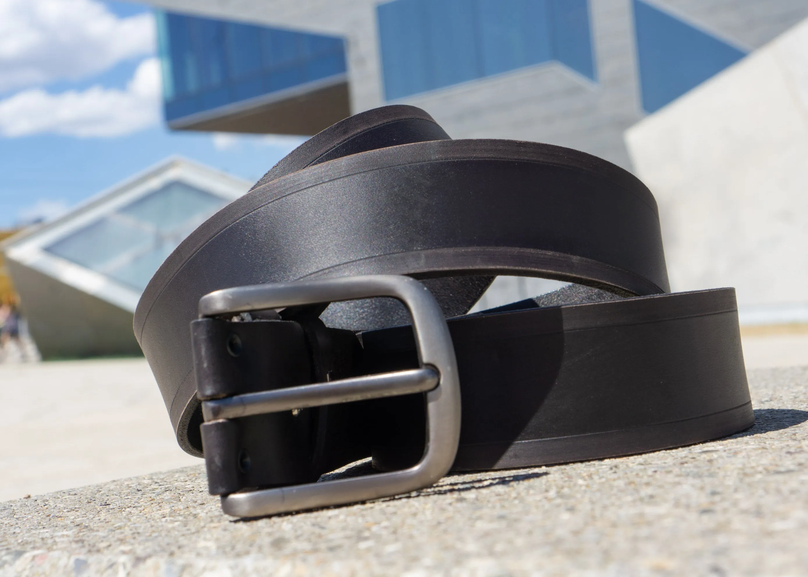 Men's Leather Belt "Onyx" | Handcrafted