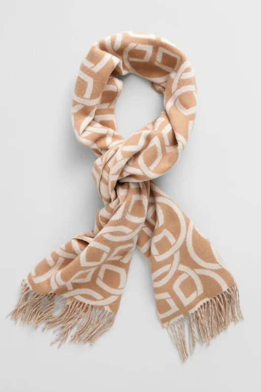 Patterned Wool Scarf